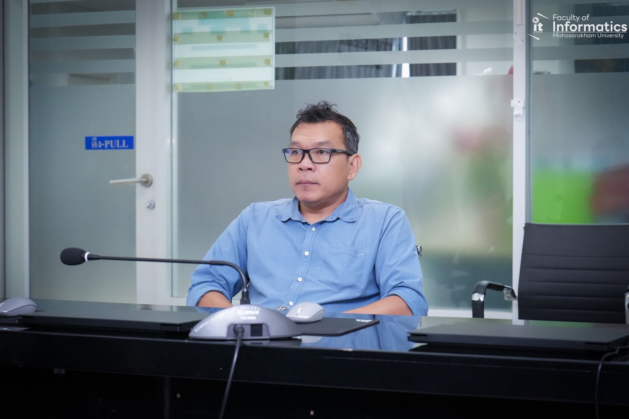 ปรัชญา ปิ่นแก้ว07.jpg