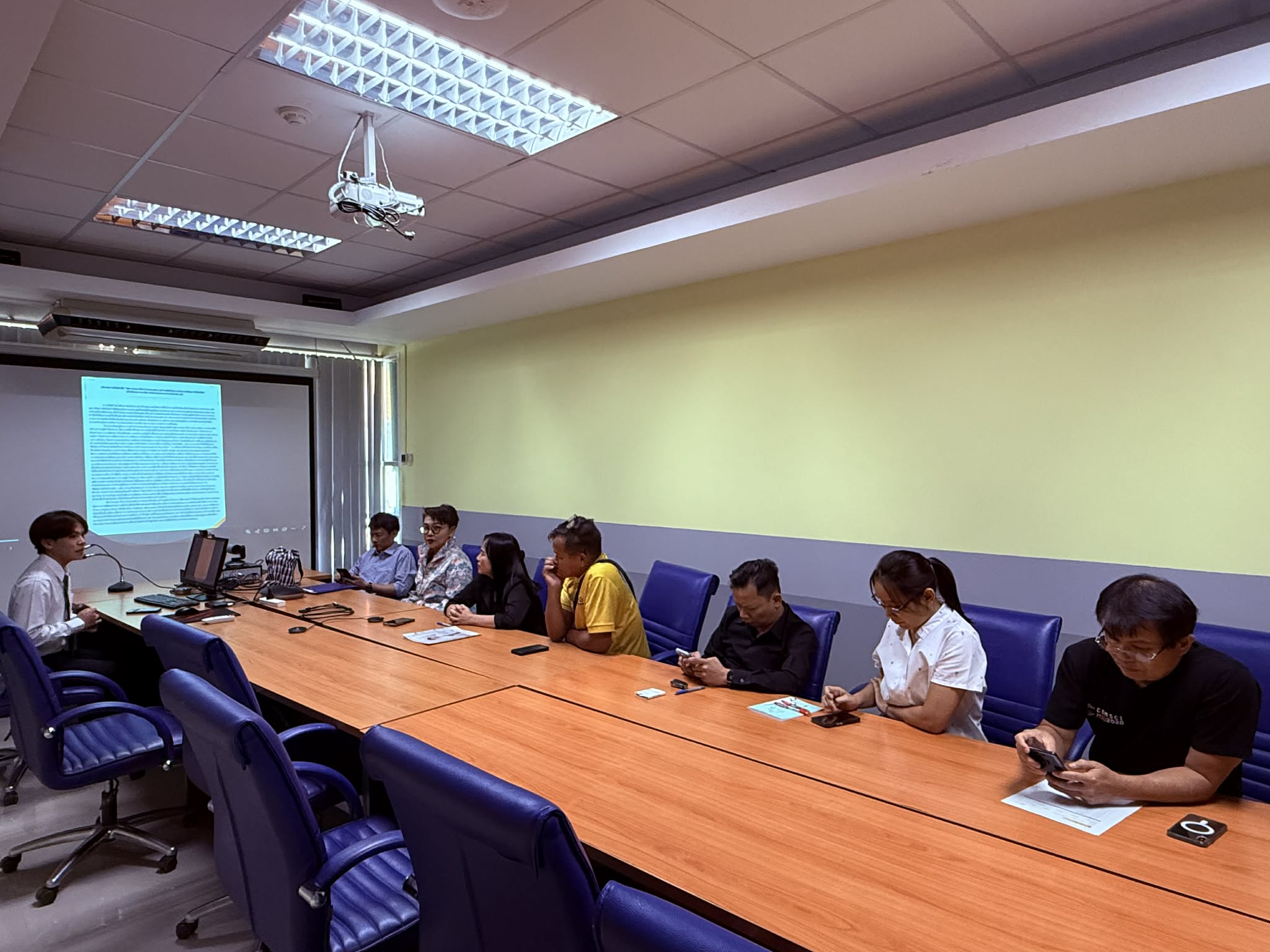 สอบสัมภาษณ์นิสิต เพื่อเข้ารับพระราชทานทุนภูมิพล ประจำปีการศึกษา 2568