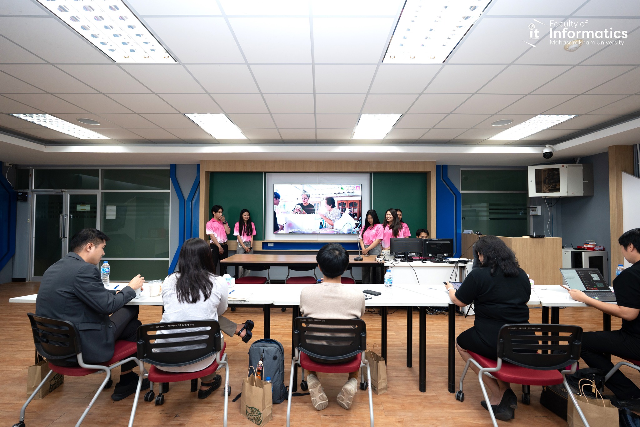 เปิดเวทีแห่งไอเดีย สู่การพัฒนาชุมชนอย่างยั่งยืน 