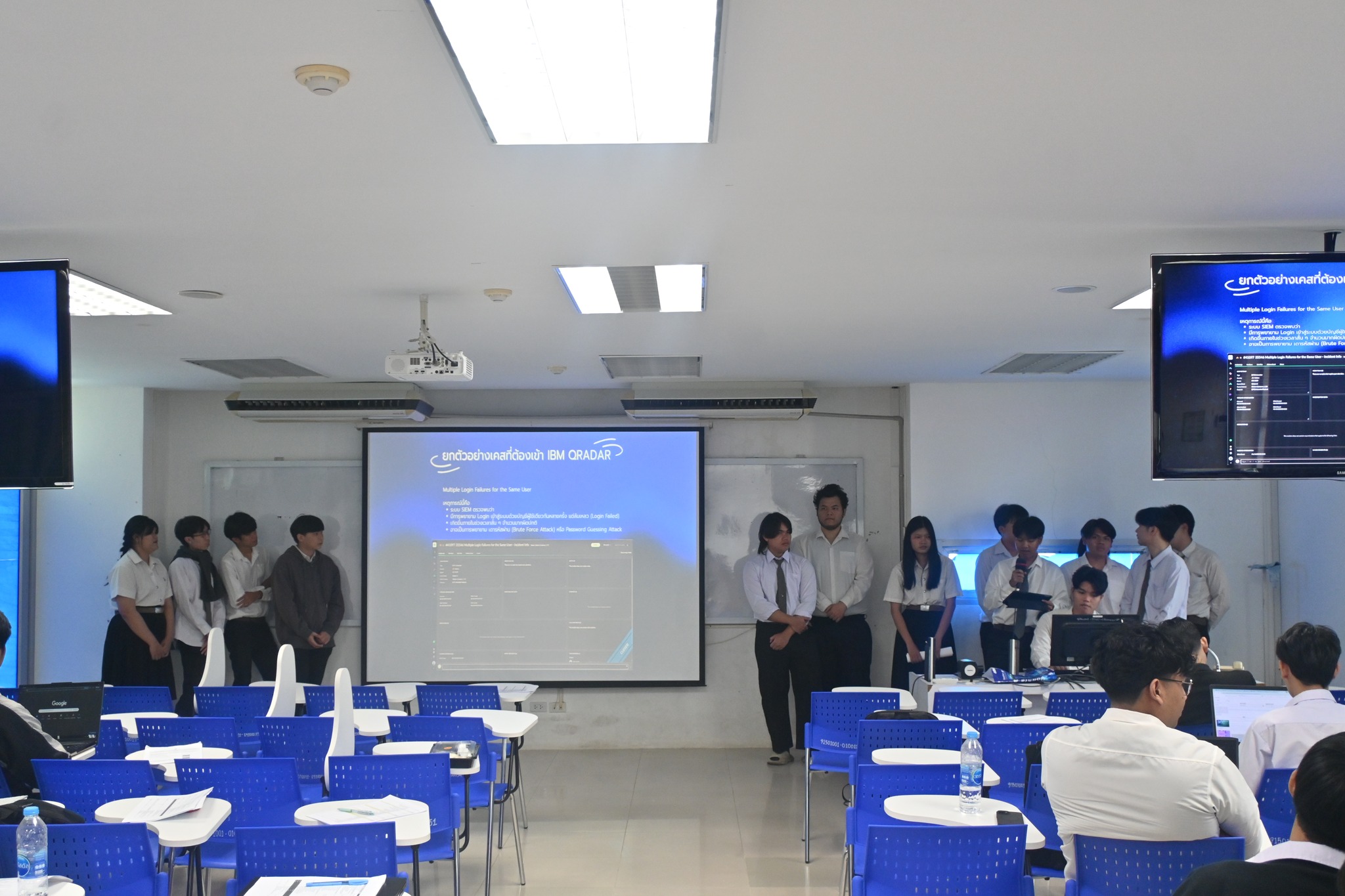 เวทีแลกเปลี่ยนประสบการณ์ สร้างความพร้อมสู่โลกการทำงานจริง 