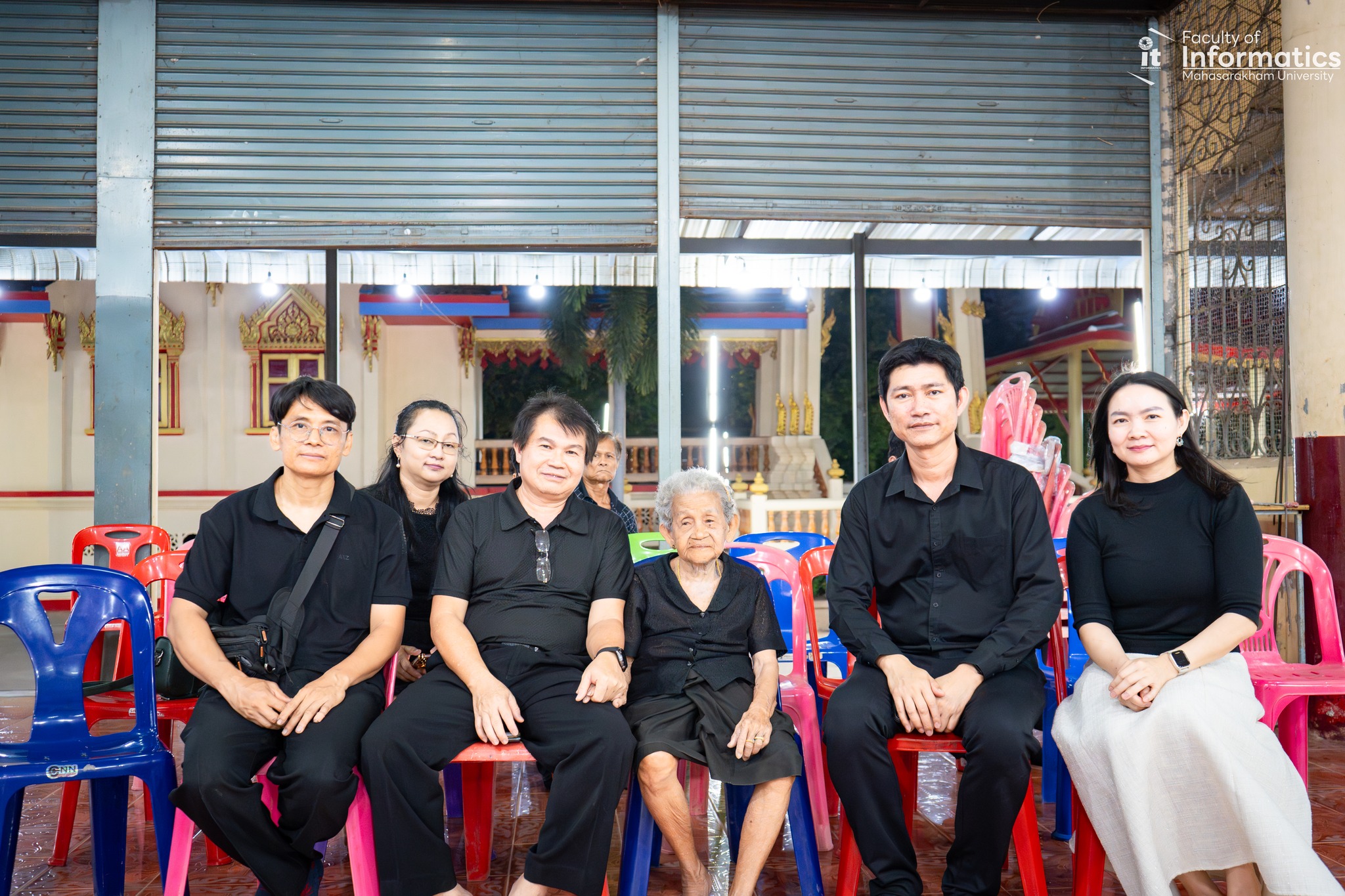  คณะวิทยาการสารสนเทศ ร่วมพิธีสวดพระอภิธรรม นายเฉลียง คุ้มมะณี  ซึ่งเป็นบิดาของ รองศาสตราจารย์ ดร.สุชาติ คุ้มมะณี อาจารย์ประจำภาควิชาวิทยาการคอมพิวเตอร์