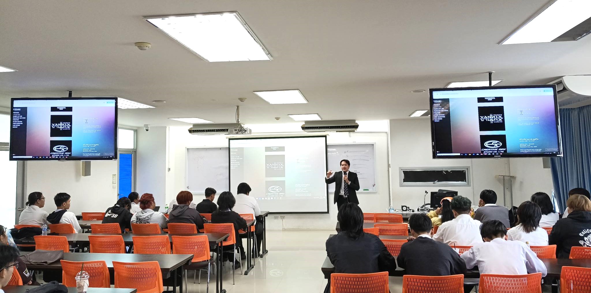 ภาควิชาสื่อนฤมิต คณะวิทยาการสารสนเทศ จัดกิจกรรมสร้างเครือข่ายศิษย์เก่าสื่อนฤมิตสัมพันธ์ ภายใต้หัวข้อ “เทคโนโลยีสมัยใหม่และการจ้างงานในอุตสาหกรรมแอนิเมชัน เกม และภาพยนตร์ดิจิทัล”