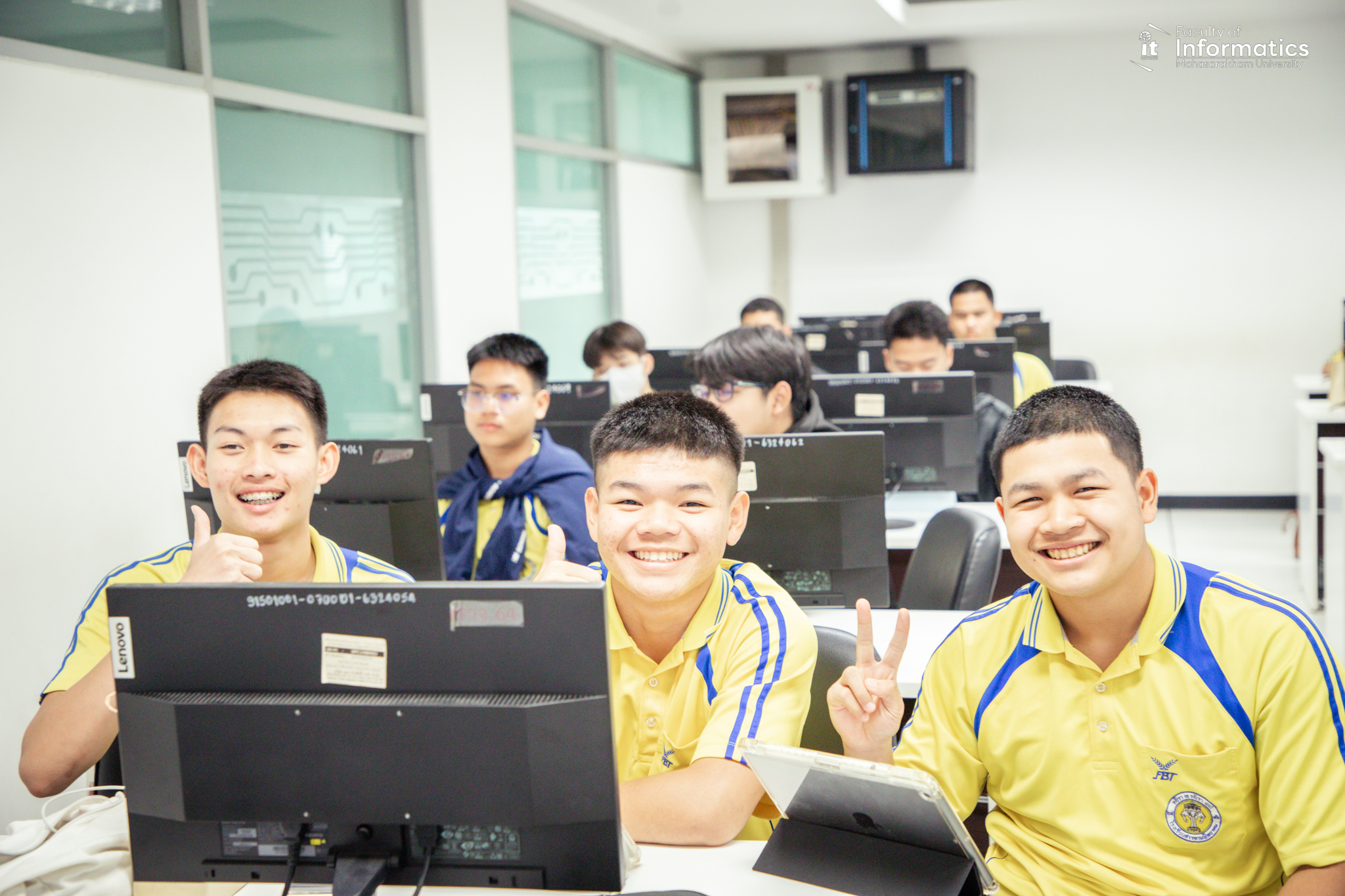 บรรยากาศอบรมหลักสูตรระยะสั้น “AI Power Up : ยกระดับการวิจัยและการนำเสนอด้วยปัญญาประดิษฐ์” 