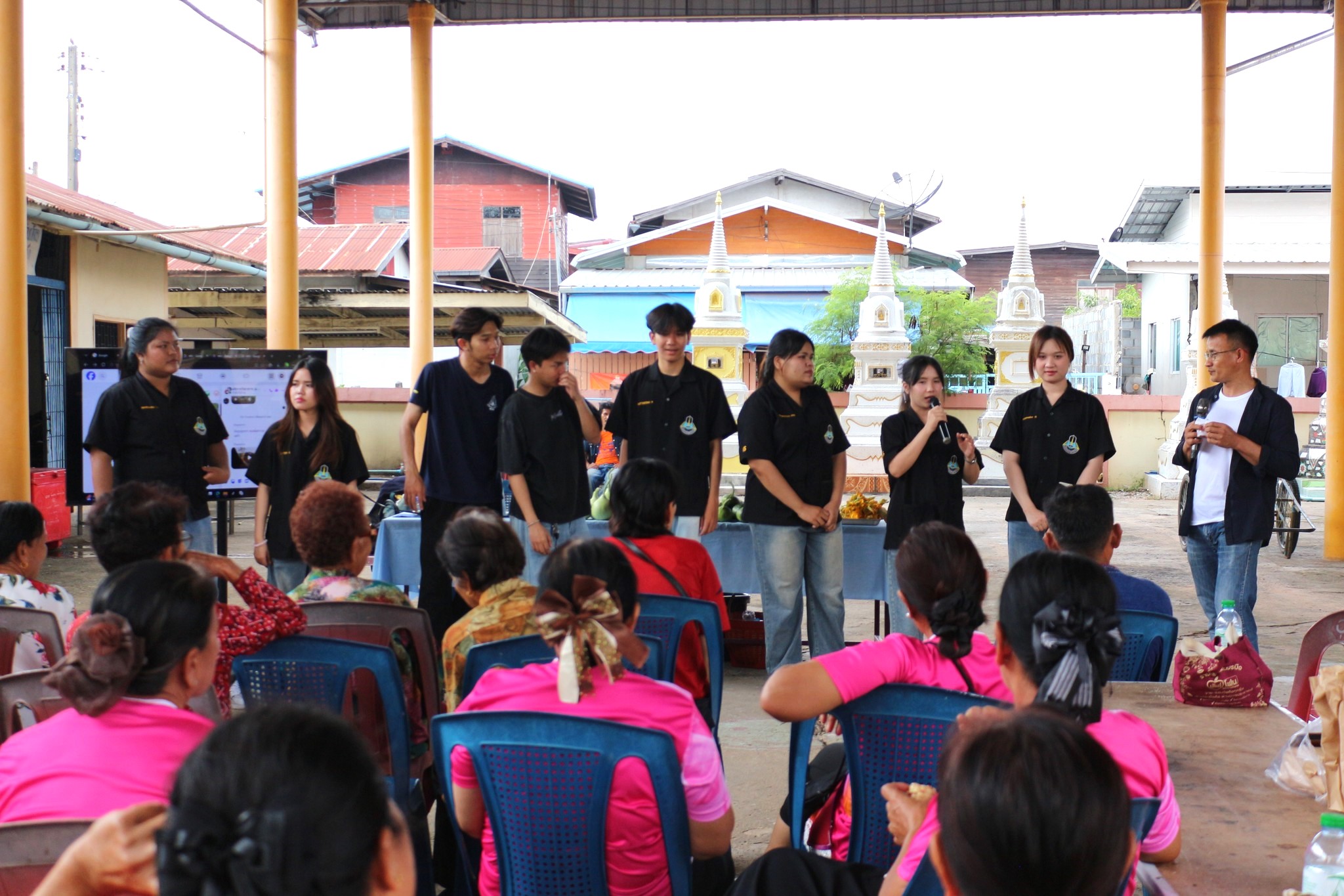 โครงการบริการวิชาการเพื่อยกระดับศักยภาพชุมชนด้านเศรษฐกิจฐานรากตามแนวคิดโมเดลเศรษฐกิจ BCG